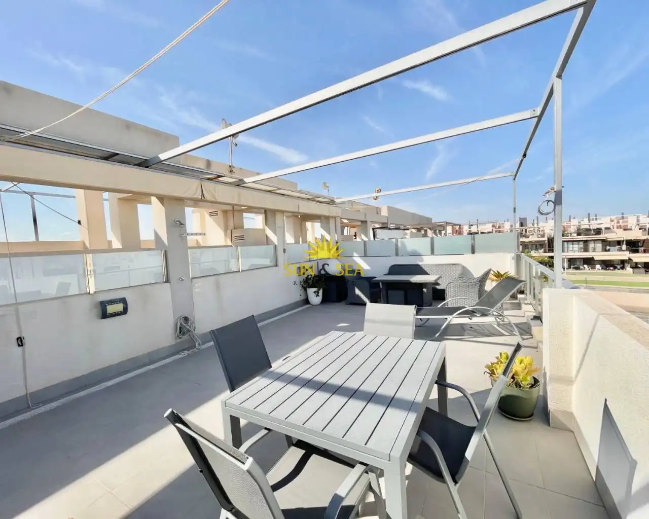 Terraza de Piso de alquiler en Pilar de la Horadada con Aire acondicionado, Calefacción y Terraza