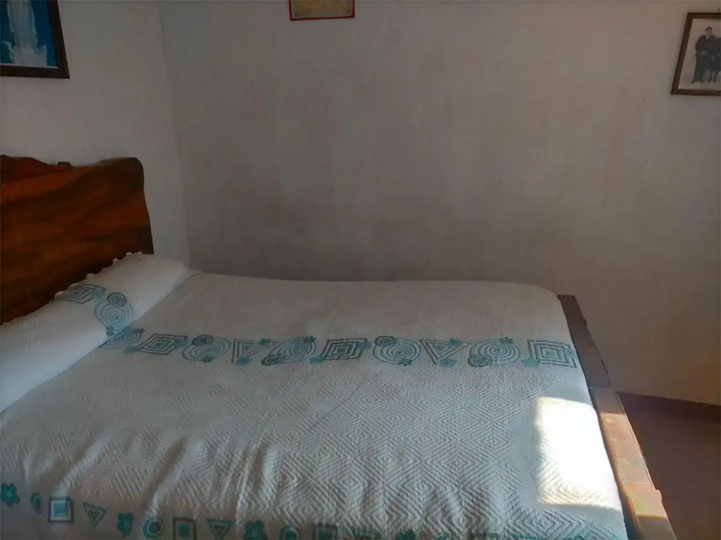 Habitación de Casa adosada en venta en Mosqueruela
