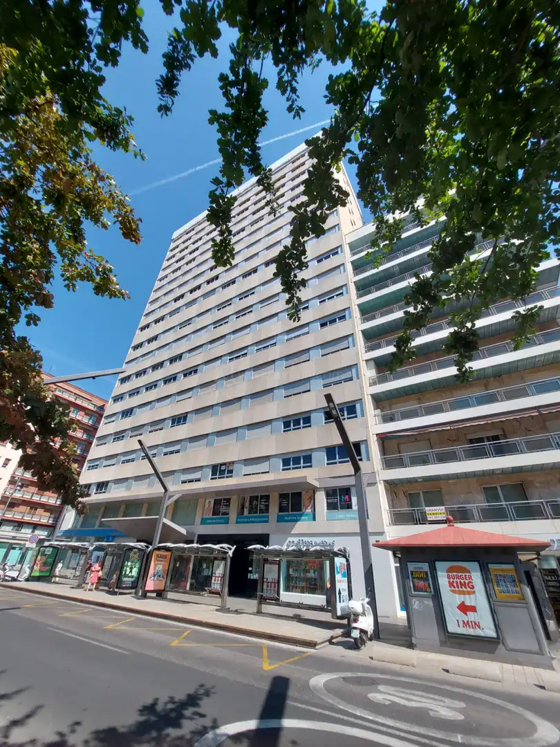 Büro mit Aufzug zur Miete in Logroño - Gran Via Juan Carlos I, imagen 28
