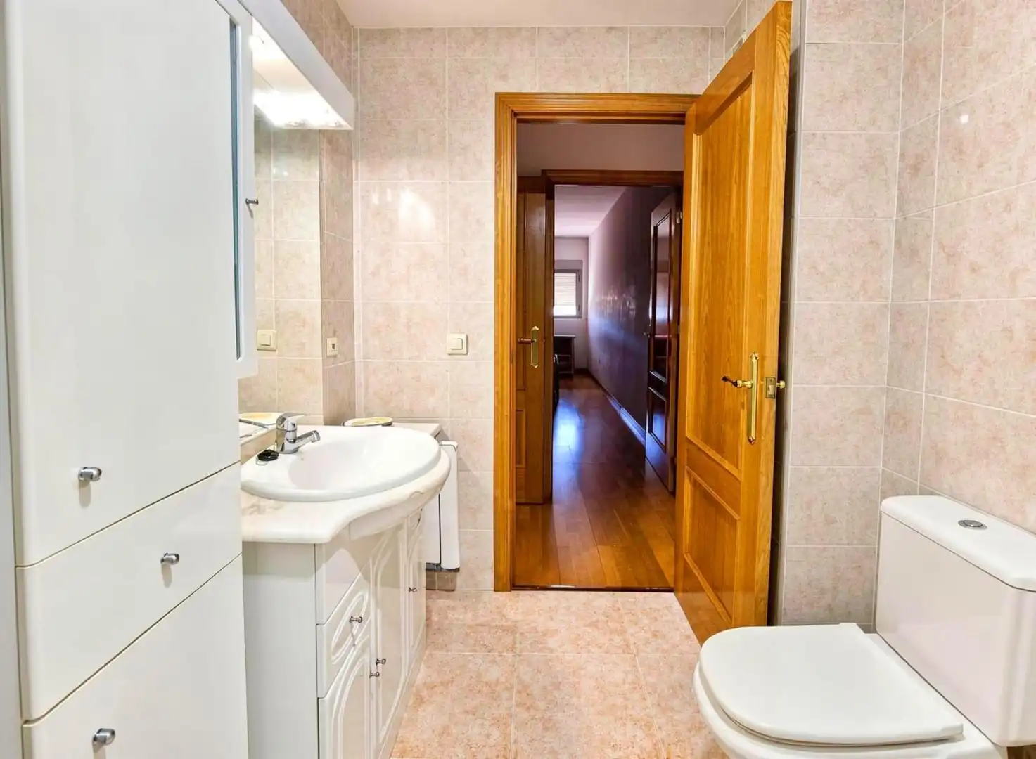 Baño de Piso en venta en Plasencia con Aire acondicionado, Calefacción y Parquet