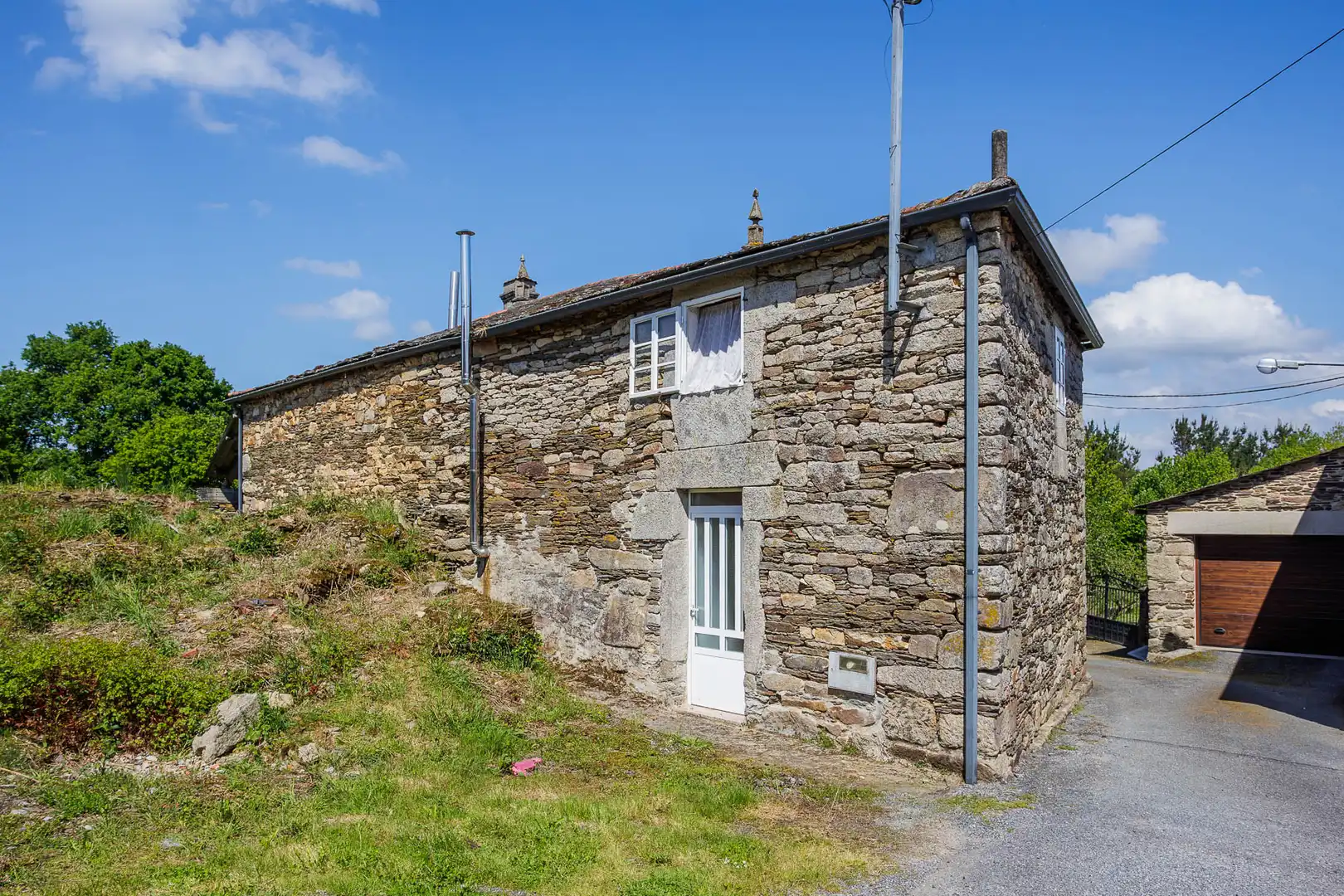 Vista exterior de Finca rústica en venta en Outeiro de Rei con Amueblado