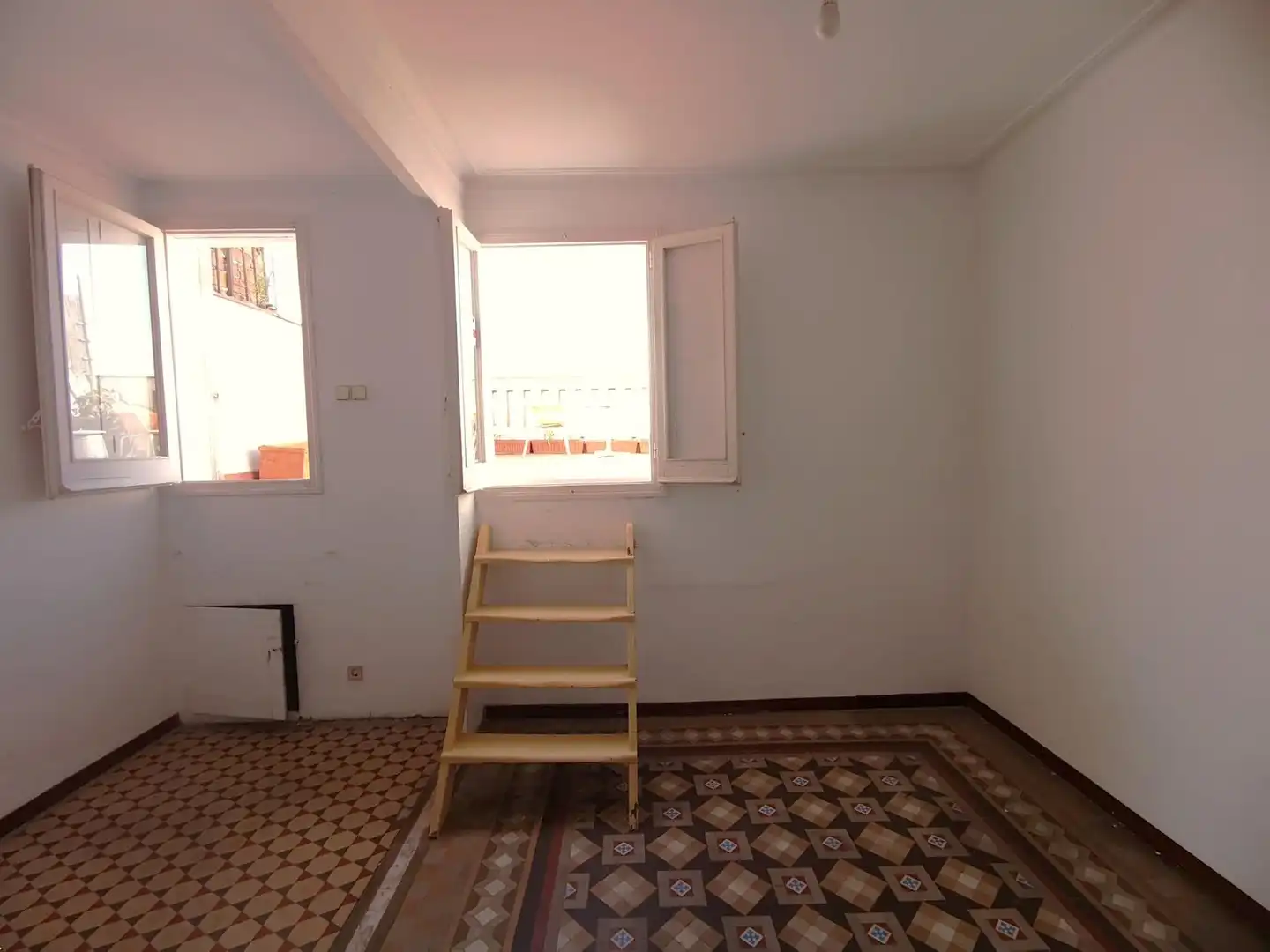 Habitación de Ático en venta en Barcelona con Terraza y Balcón