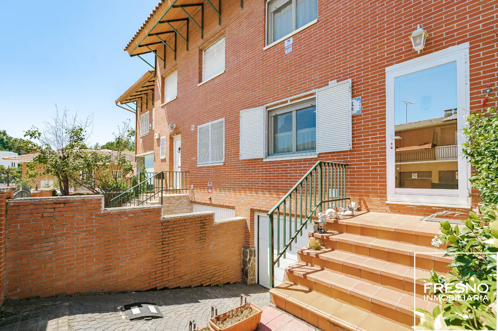 Vista exterior de Casa o chalet en venta en Cobeña con Aire acondicionado, Calefacción y Jardín privado