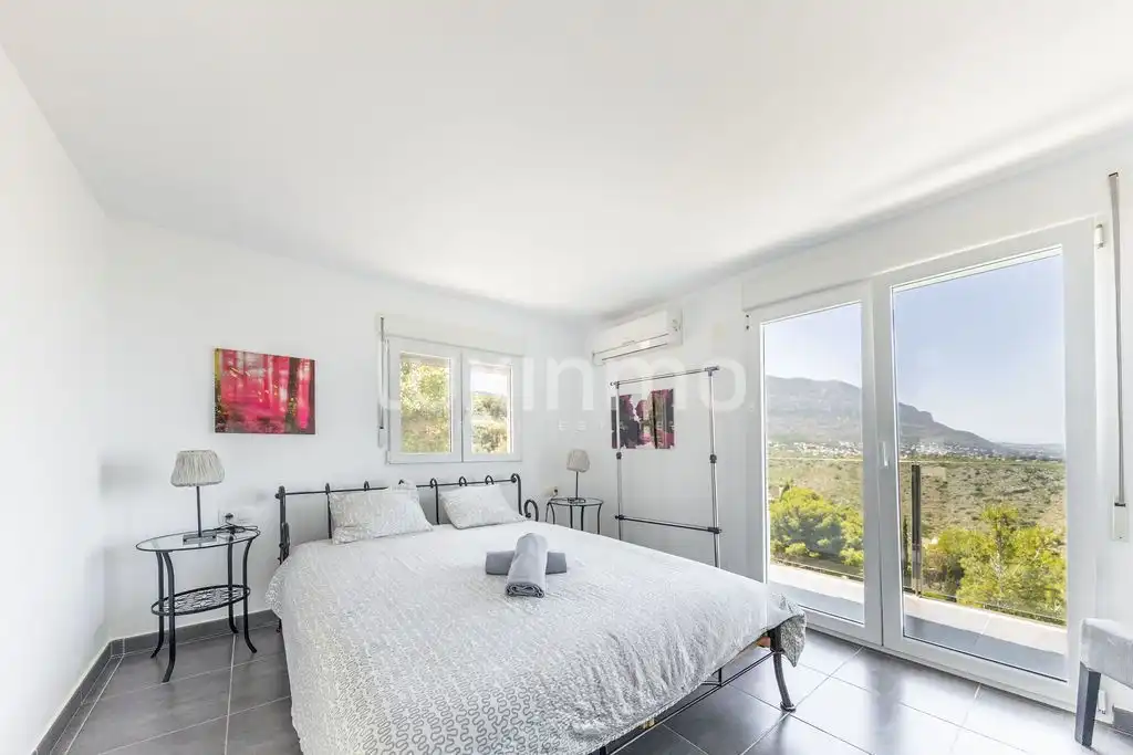 Villa con piscina in vendita a Las Rotas / Les Rotes, imagen 5