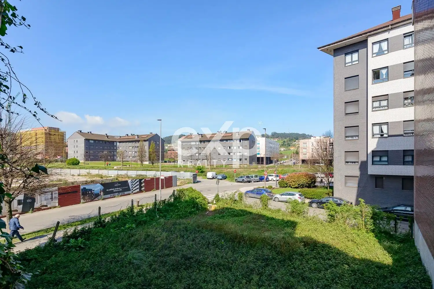 Vista exterior de Pis en venda en Gijón  amb Terrassa i Moblat