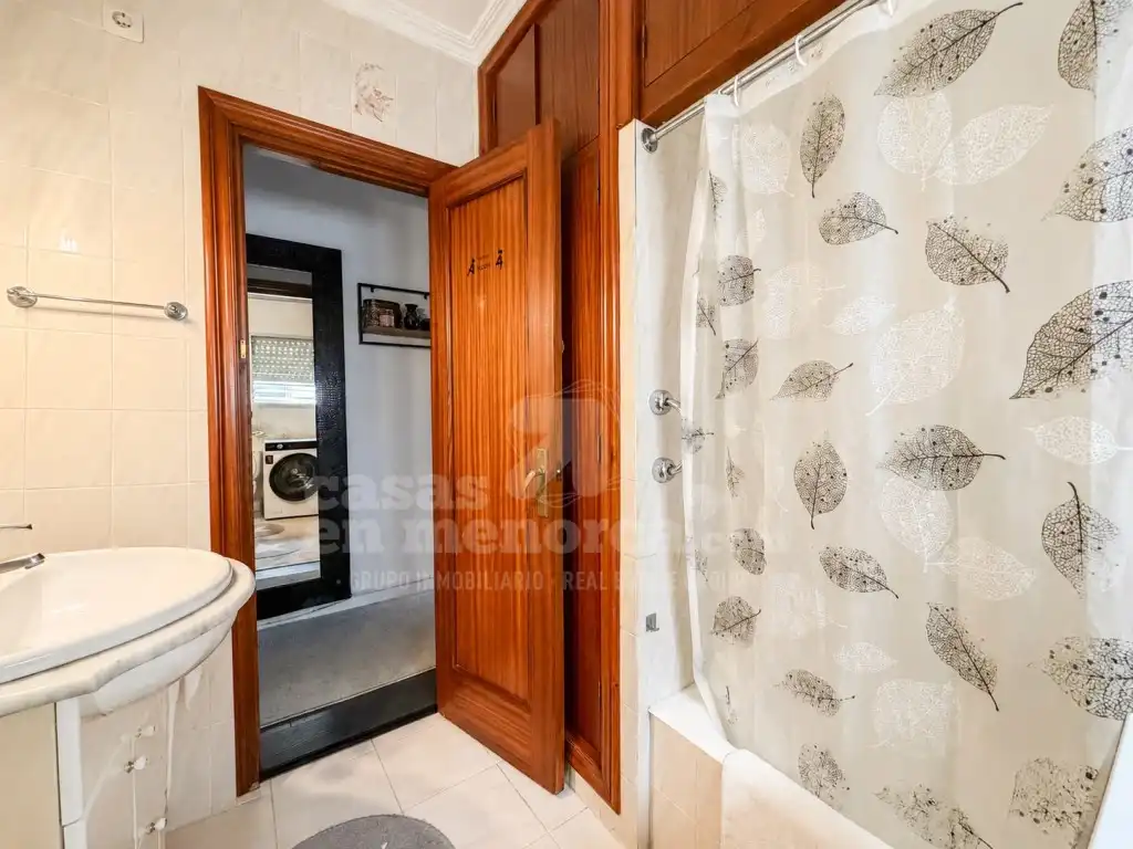 Baño de Piso en venta en Alaior con Terraza