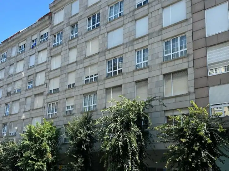 Vista exterior de Pis en venda en A Coruña Capital  amb Parquet, Terrassa i Traster