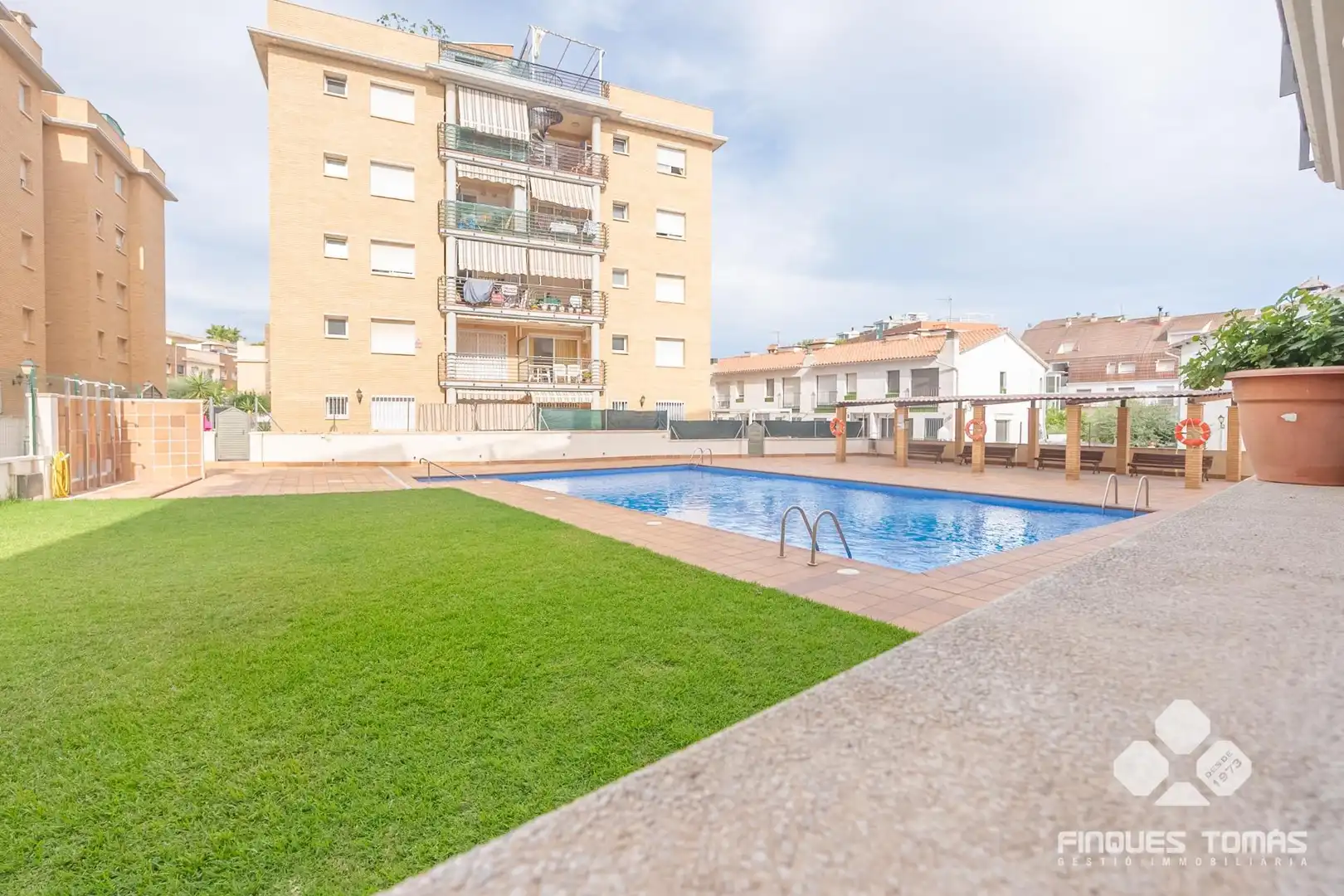 Ground floor with terrace for sale in Calle NOGUERA, imagen 2