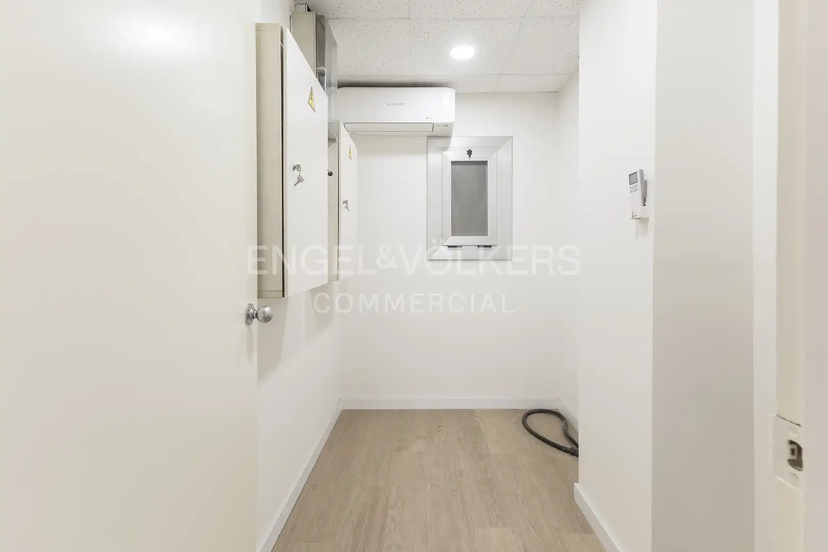 Office for rent in Barcelona  with Air Conditioner and Heating