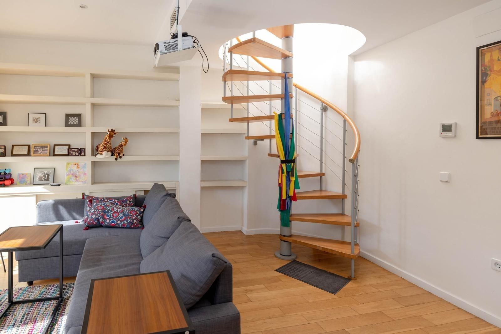 Dúplex en venta en  Sevilla Capital con Aire acondicionado, Calefacción y Terraza