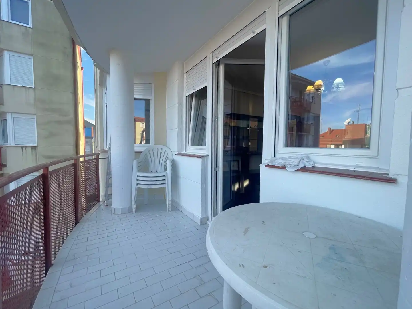 Flat for rent in Paseo Menéndez Pelayo, Brazomar