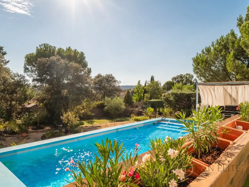 Detached house with pool for sale in Calle Castillo De Berlanga, imagen 42