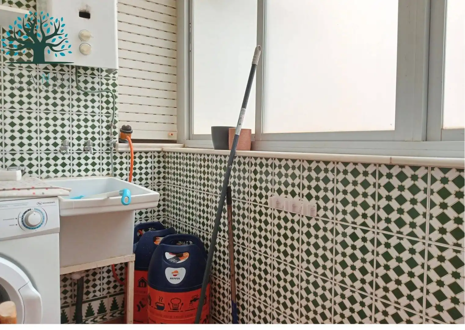 Baño de Piso en venta en Mazarrón con Aire acondicionado, Terraza y Amueblado