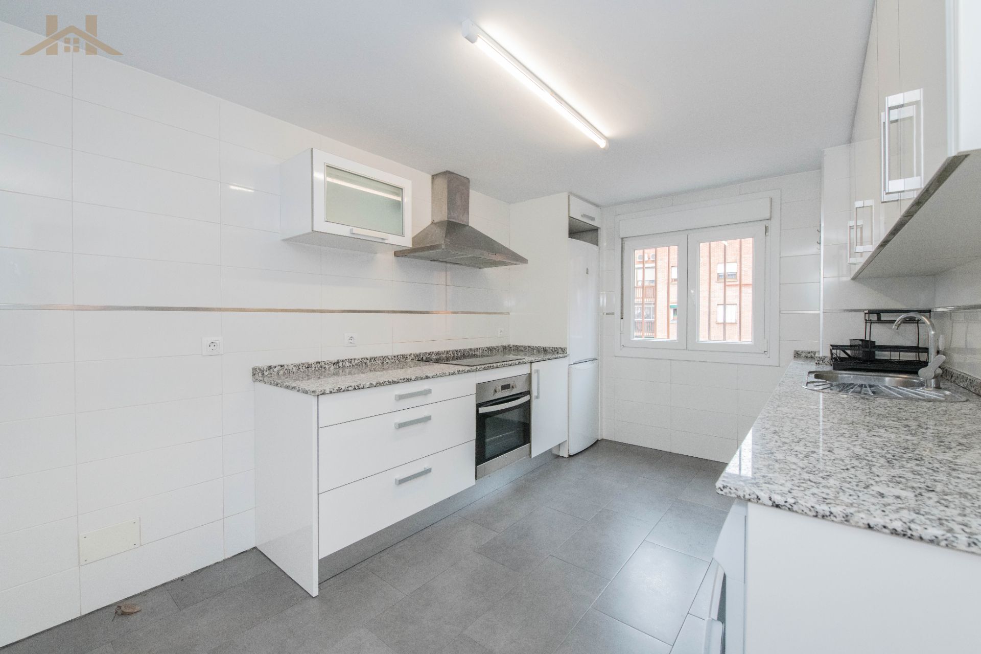 Kitchen of Flat for sale in San Sebastián de los Reyes  with Heating and Terrace