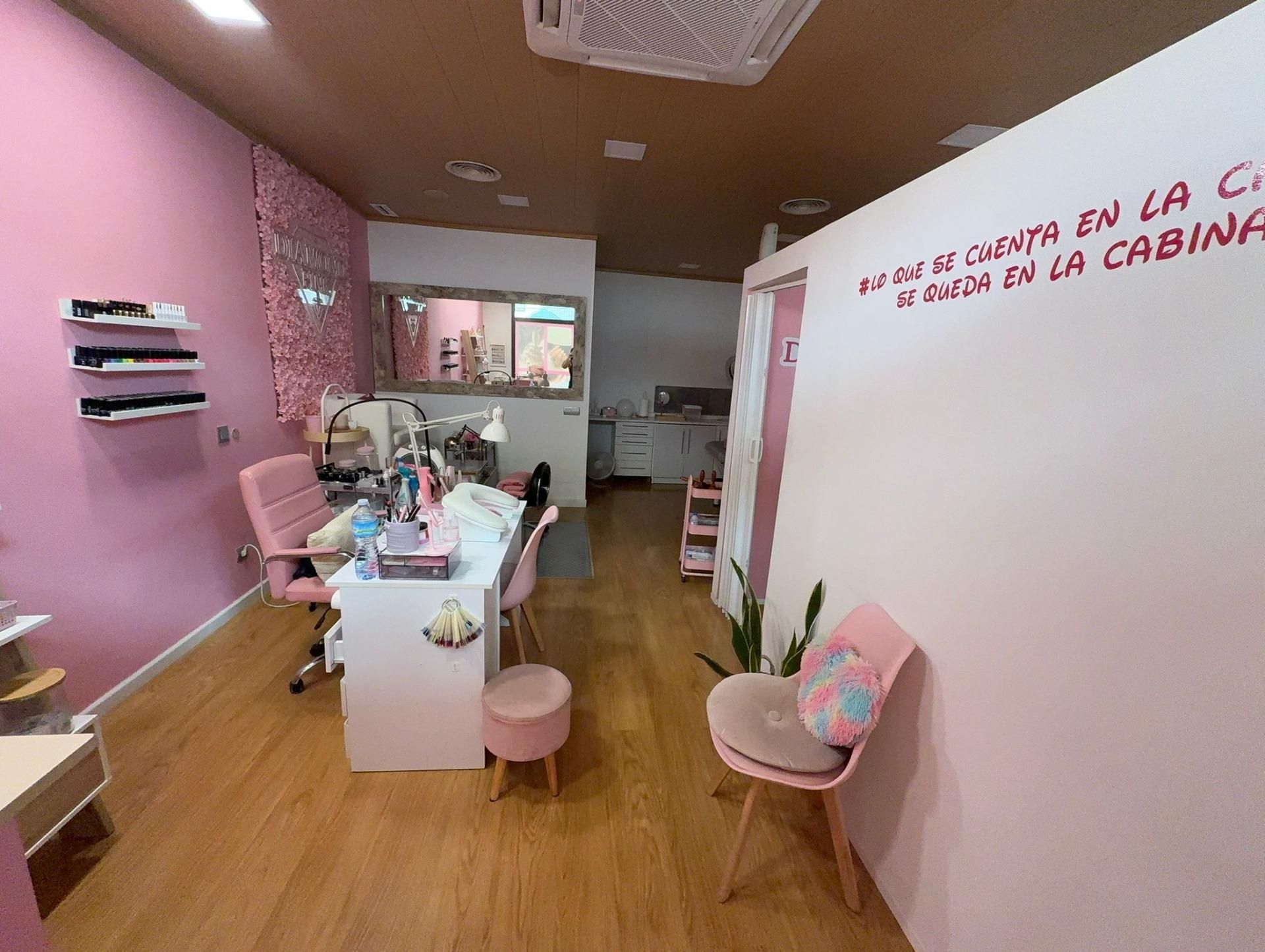 Premises to rent in  Palma de Mallorca  with Air Conditioner and Furnished