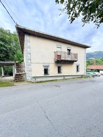 Casa-chalet en Venta en Galdames