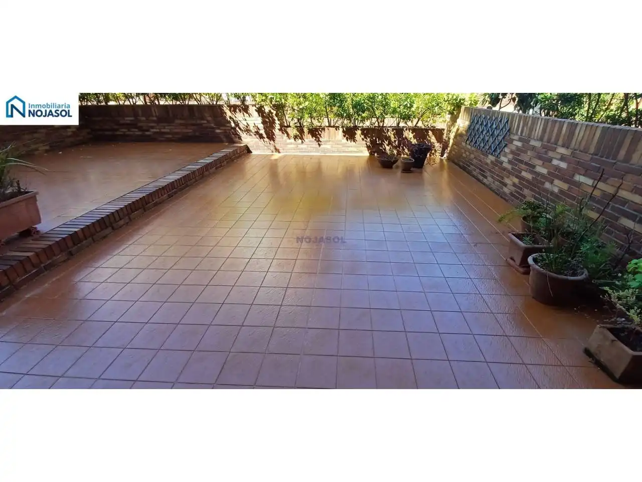 Jardí de Apartament de lloguer en Arnuero amb Calefacció, Terrassa i Moblat