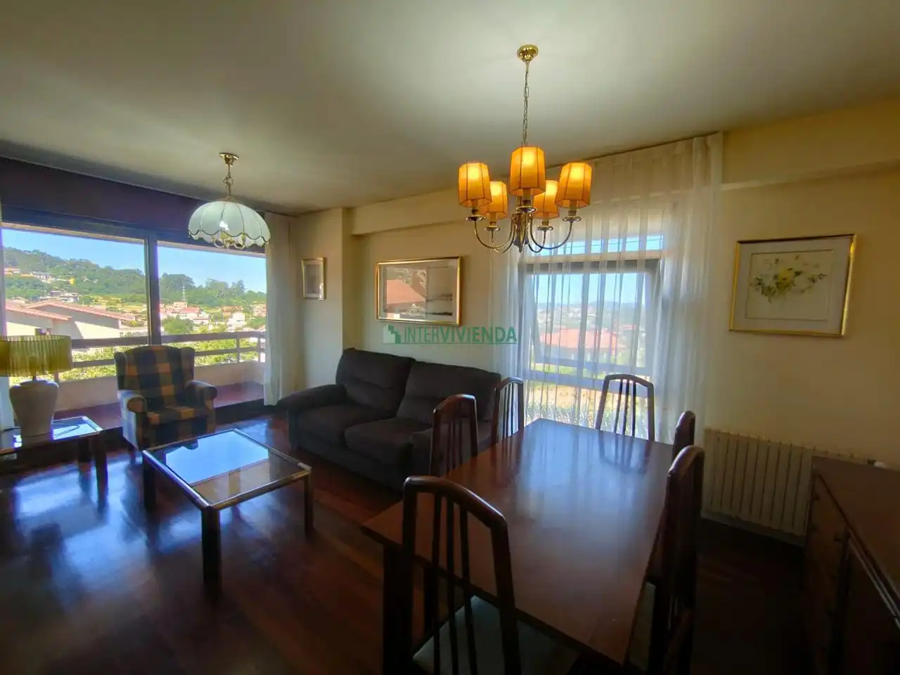 Comedor de Casa o chalet en venta en Vigo  con Calefacción, Jardín privado y Terraza