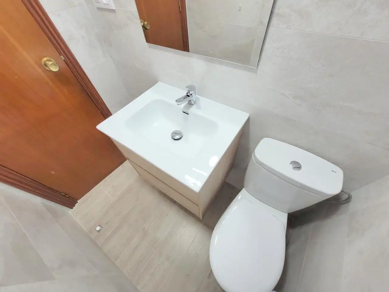 Apartamento de alquiler en De La Rioja, 125, Playa de Gandia