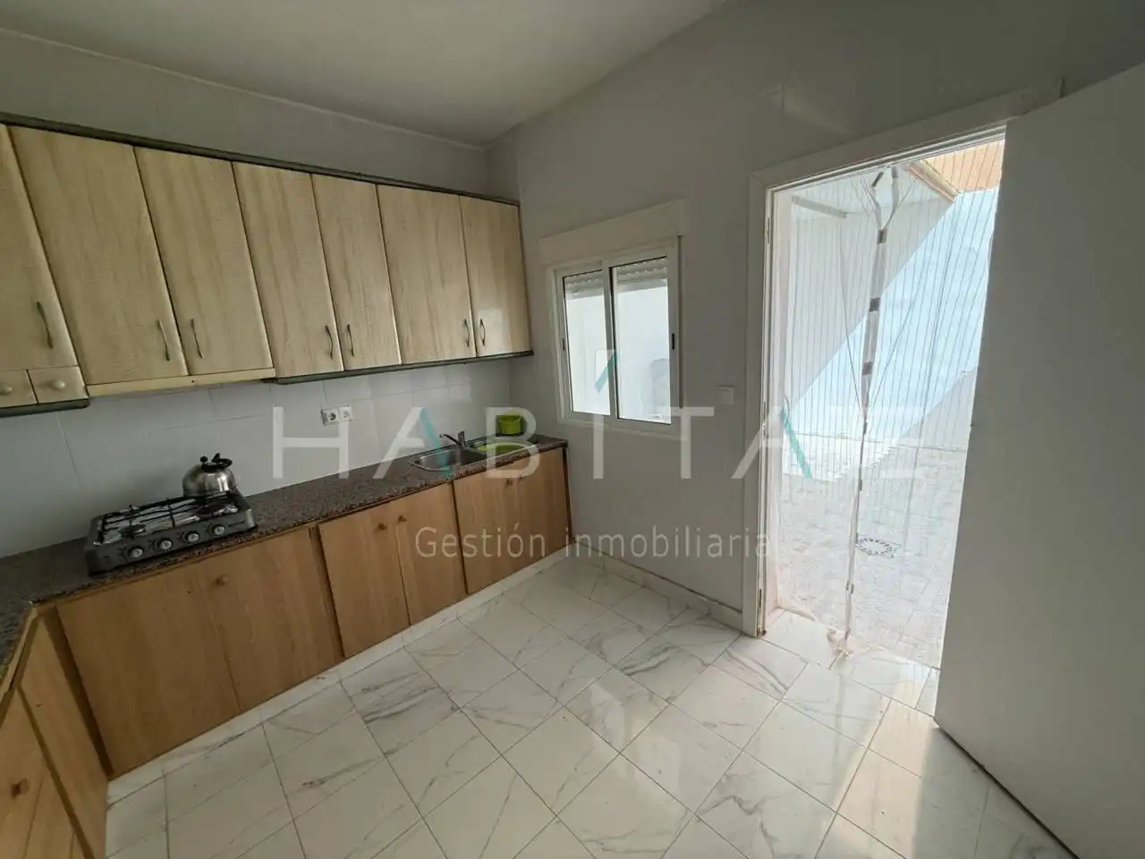 Küche von Maisonette zum Verkauf in San Pedro del Pinatar mit Balkon