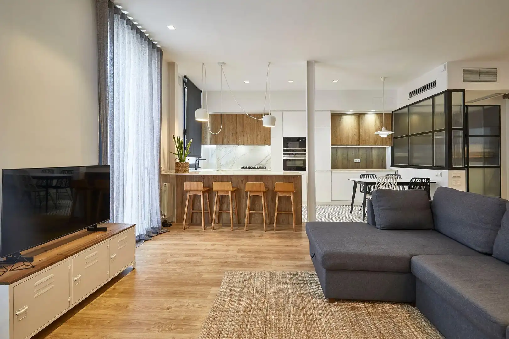 Sala d'estar de Casa o xalet en venda en Badalona amb Aire condicionat, Calefacció i Parquet