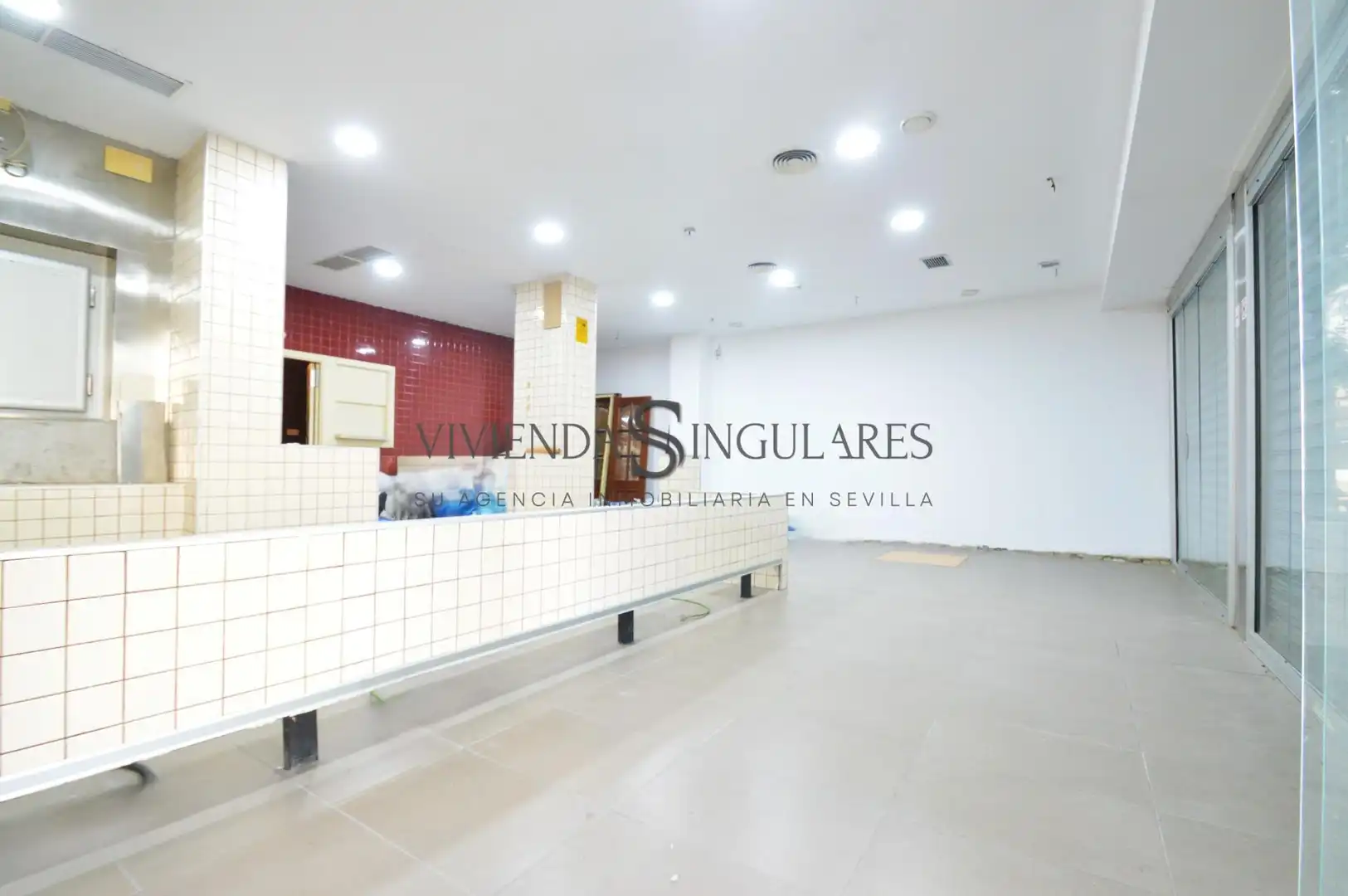 Business premises for sale in Macarena, imagen 2