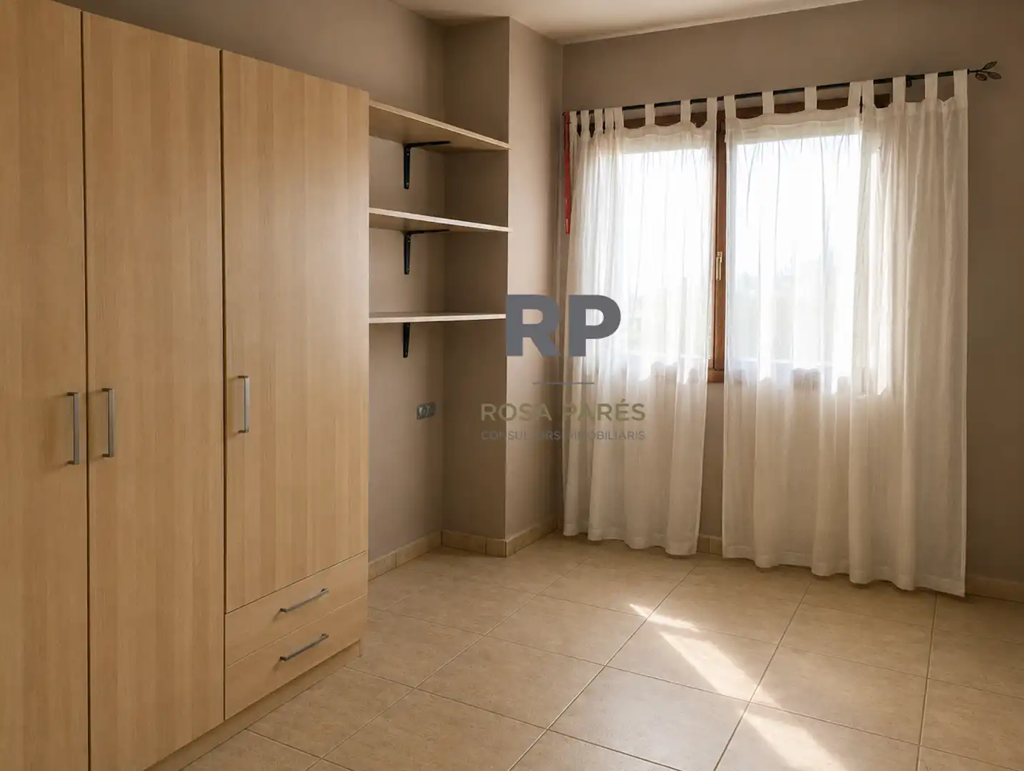 Dormitori de Casa o xalet en venda en Seva amb Calefacció i Jardí privat