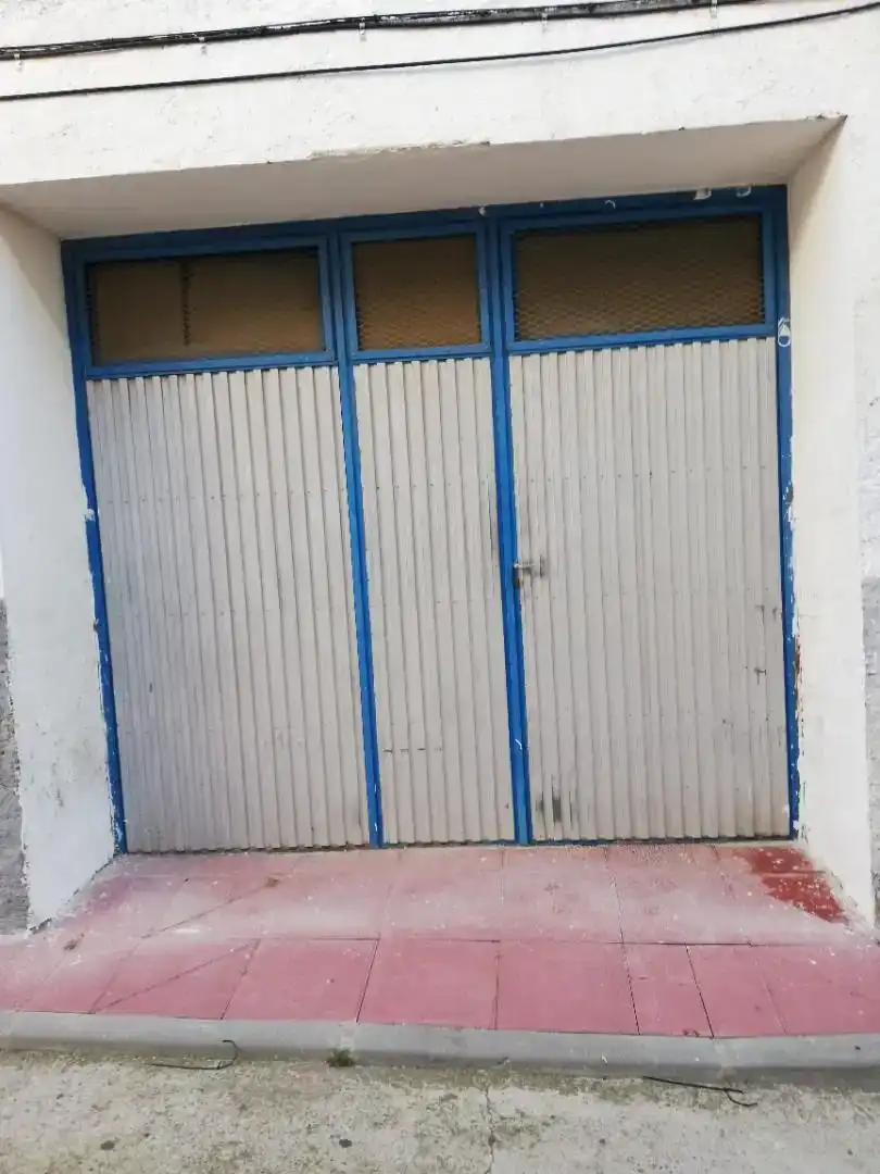 Vista exterior de Garatge en venda en Épila