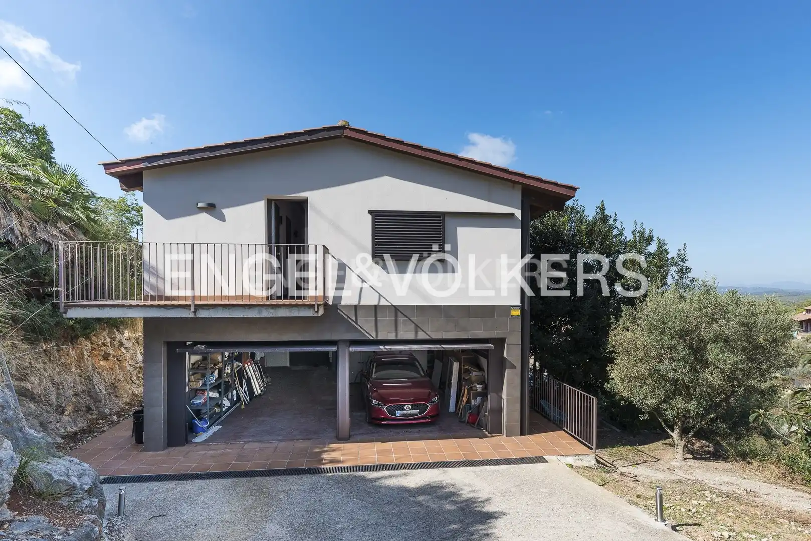 Vista exterior de Casa o xalet en venda en Olivella amb Aire condicionat, Calefacció i Jardí privat