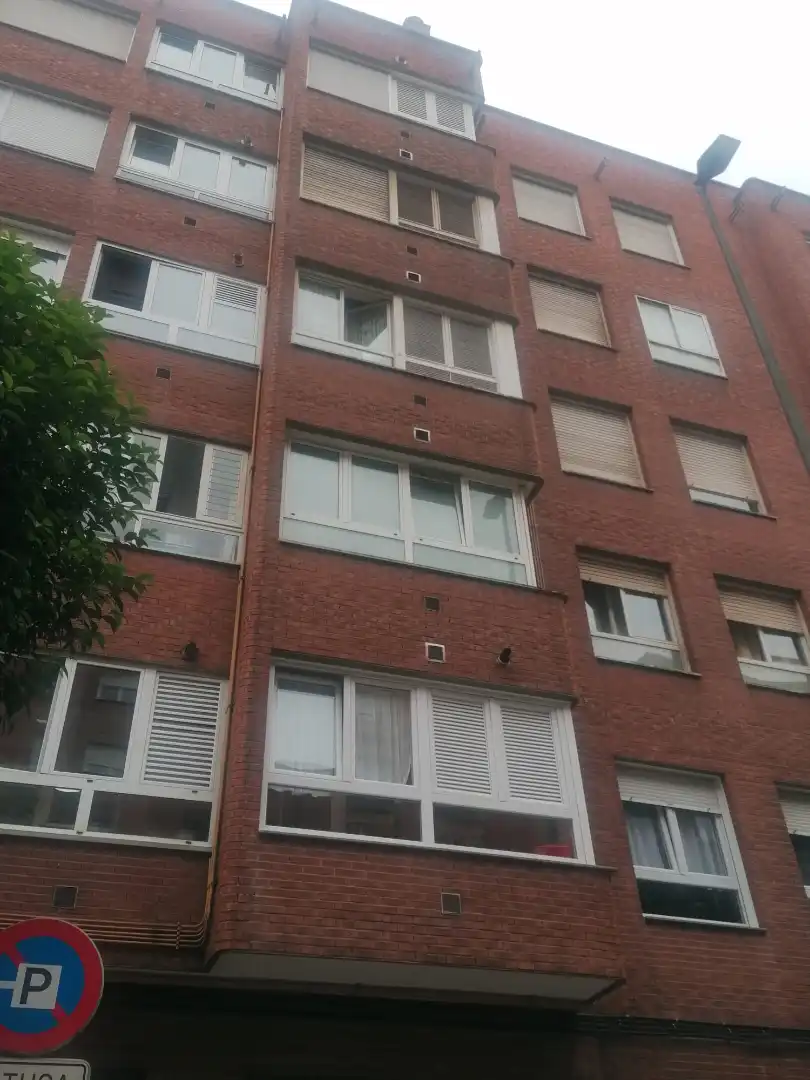 Exterior view of Flat for rent in Gijón   with Heating, Parquet flooring and Storage room