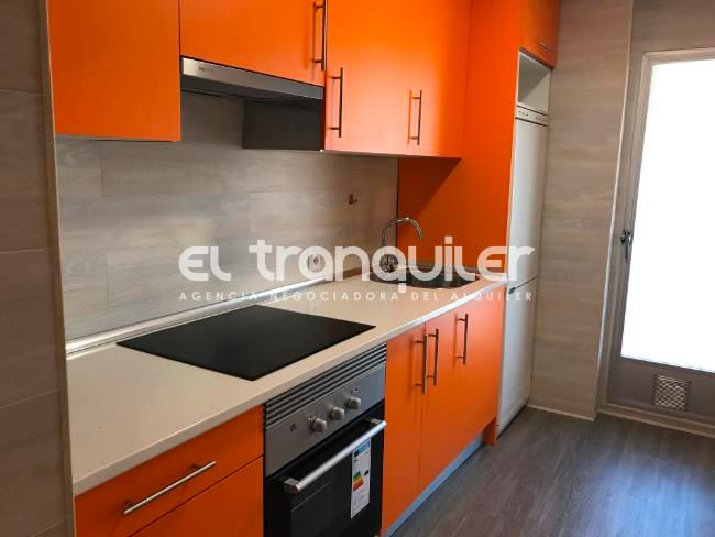 Cocina de Piso de alquiler en Alcalá de Henares con Terraza, Amueblado y Lavadora