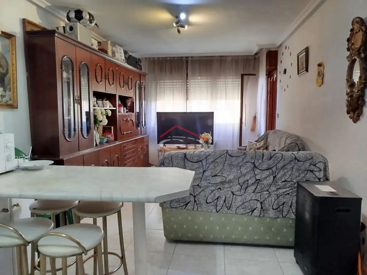 Sala de estar de Piso en venta en León Capital  con Calefacción y Parquet