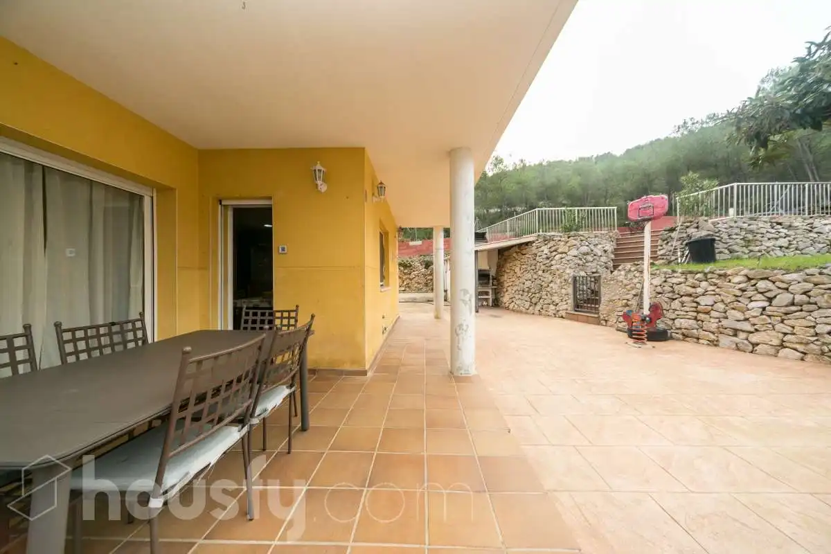 Casa o xalet en venda a Carrer de la Figuera, Olèrdola