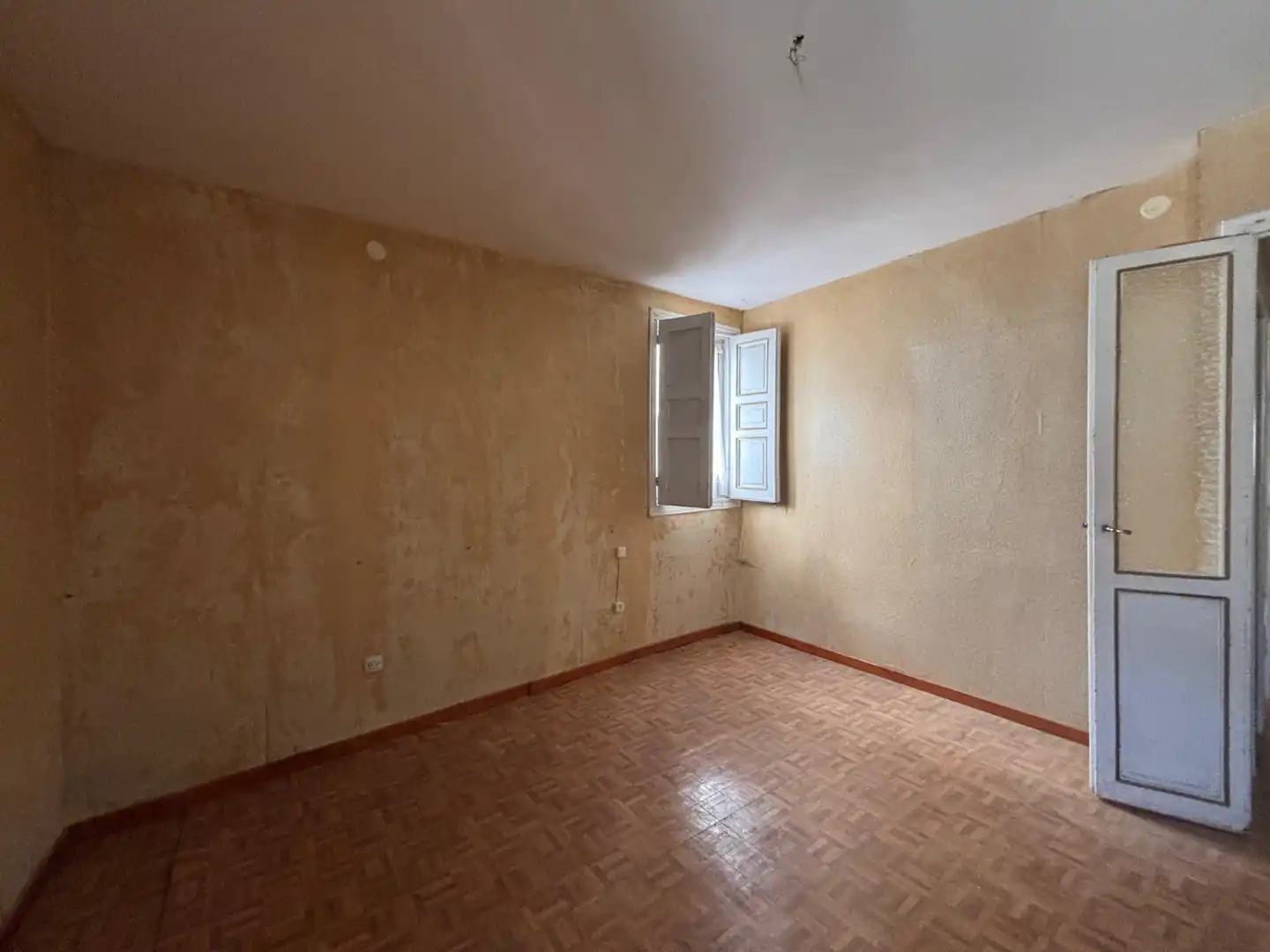 Schlafzimmer von Gebäude zum Verkauf in Segovia