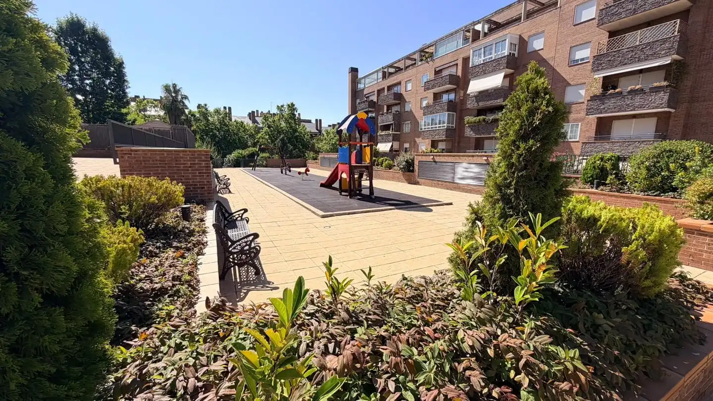 Terrassa de Pis en venda en San Sebastián de los Reyes amb Aire condicionat, Calefacció i Parquet