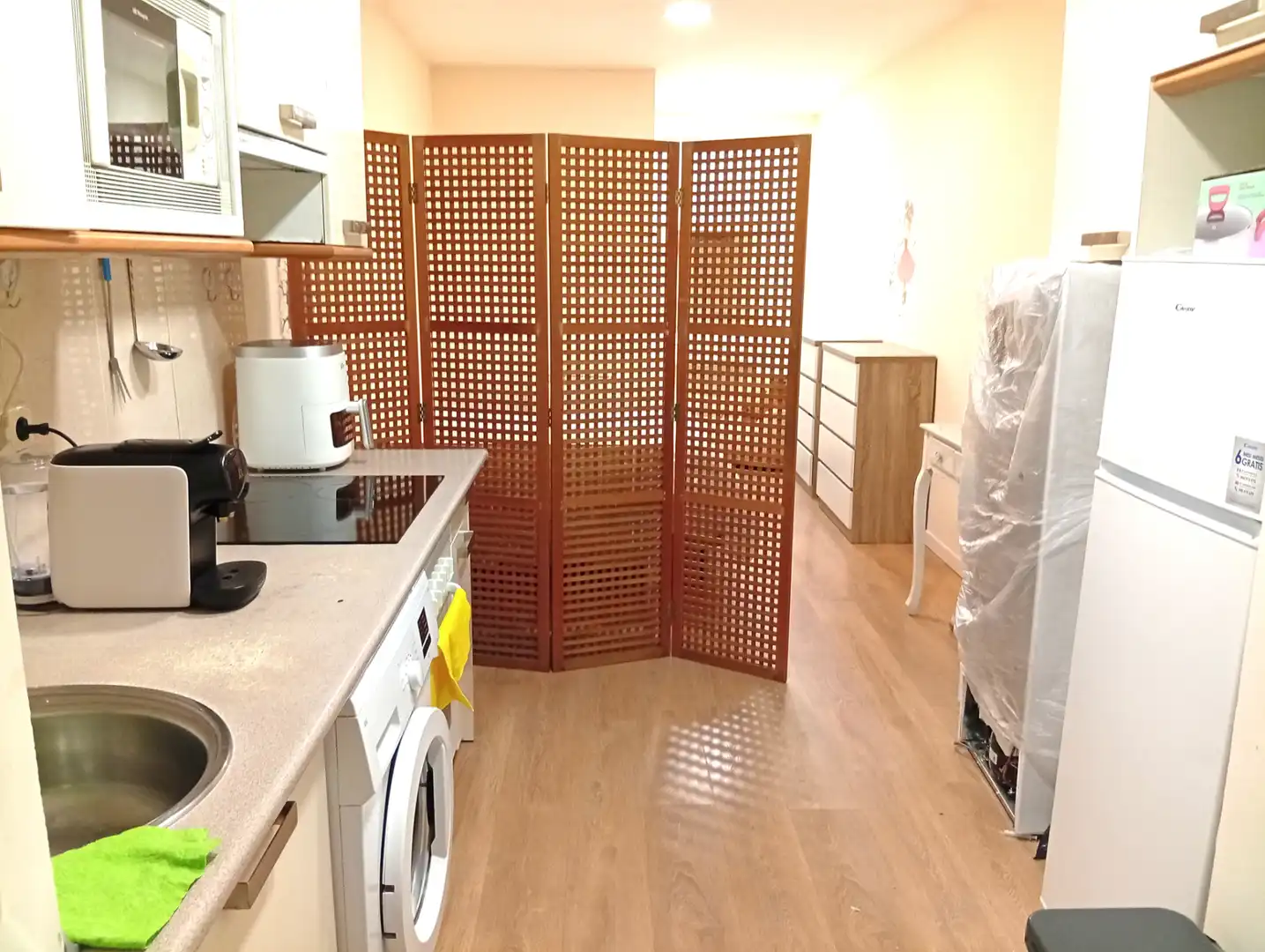 Cocina de Planta baja en venta en Madrid con Aire acondicionado, Calefacción y Jardín privado