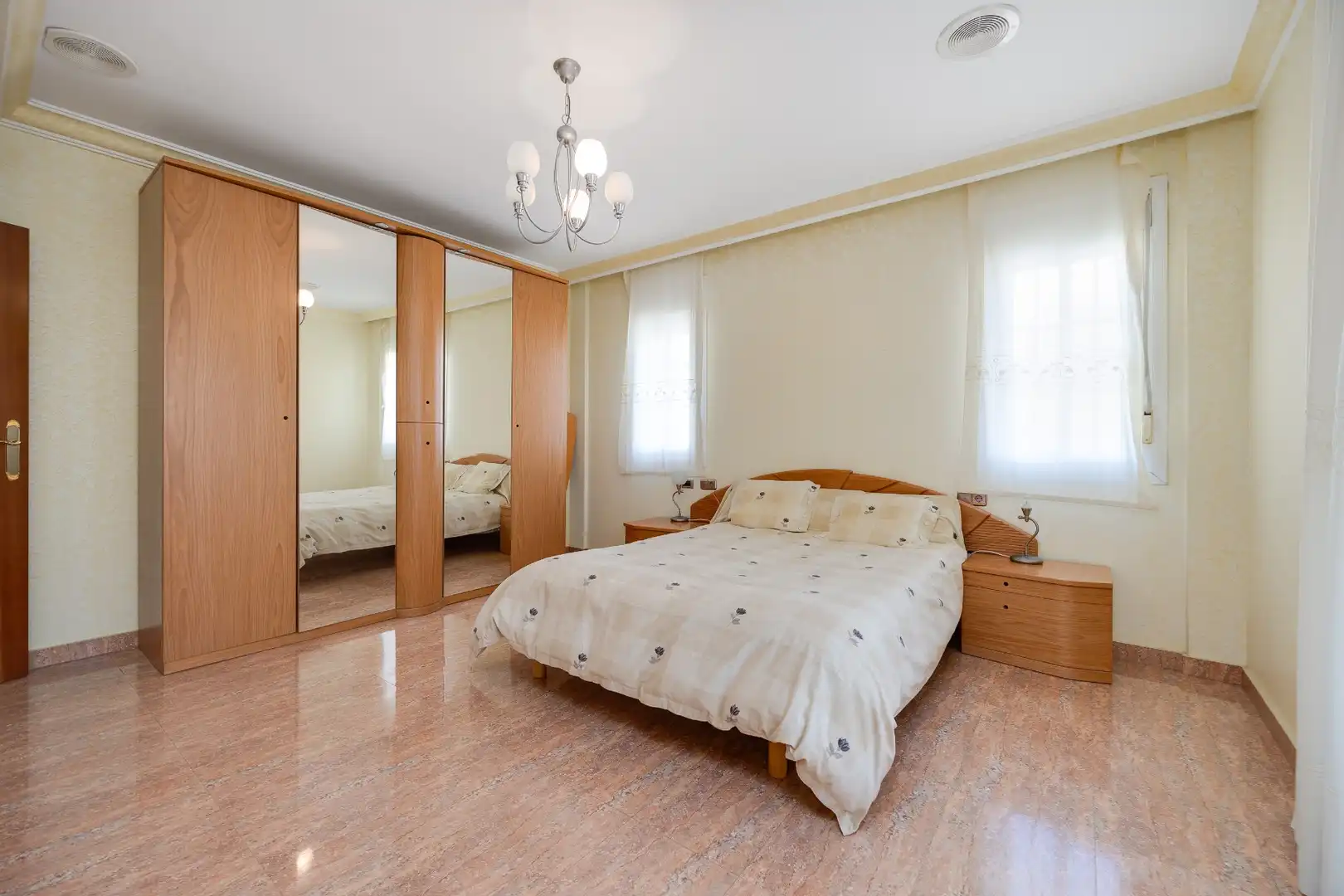 Casa o xalet en venda a Orihuela ciudad