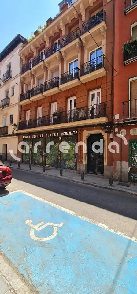 Außenansicht von Wohnung zur Miete in Madrid mit Klimaanlage und Möbliert