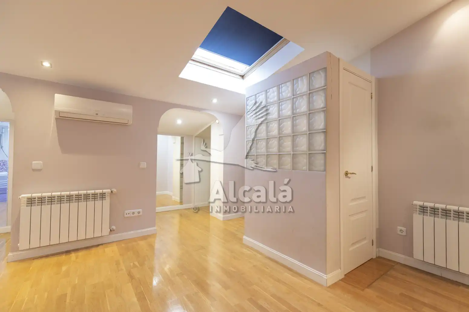Ático en venta en Alcalá de Henares con Aire acondicionado, Calefacción y Terraza