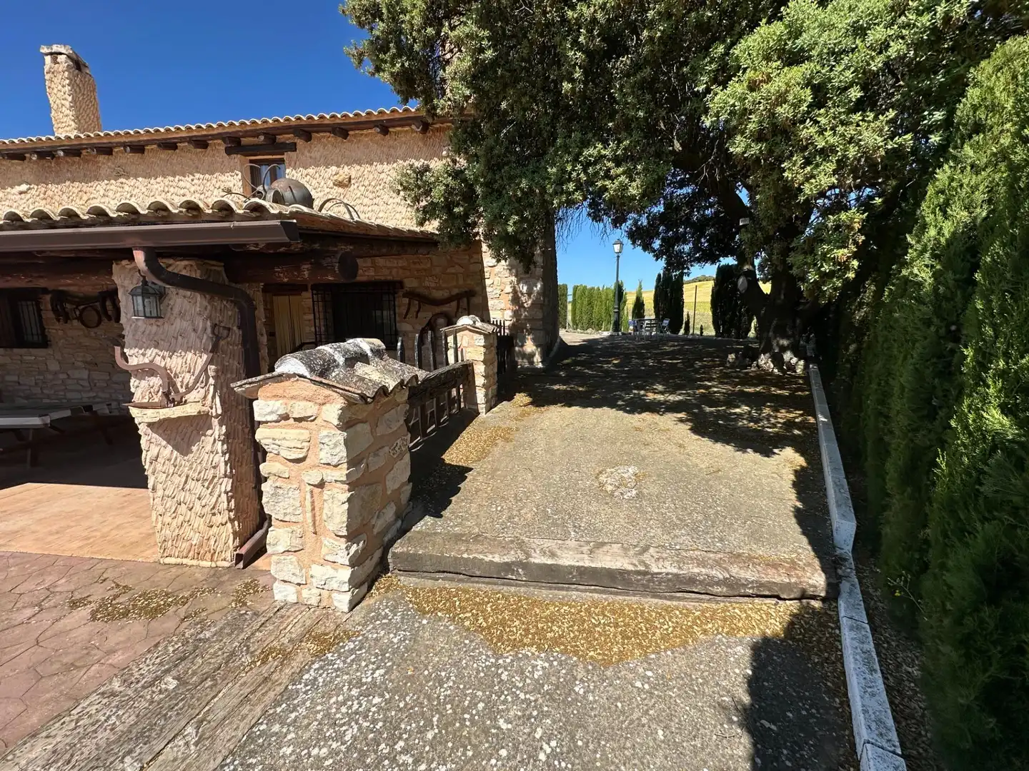 Exterior view of Houses for sale in Villar de Olalla  with Air Conditioner, Heating and Private garden