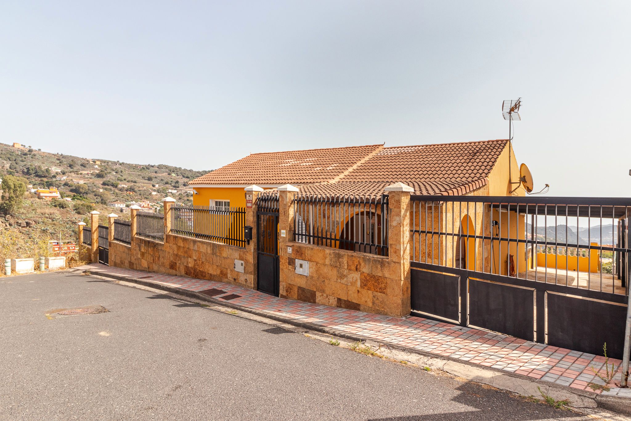 Exterior view of House or chalet for sale in Santa Brígida