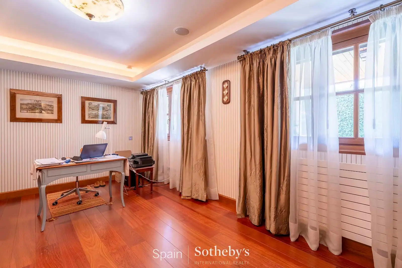 Casa o chalet en venta en Madrid con Aire acondicionado, Calefacción y Jardín privado