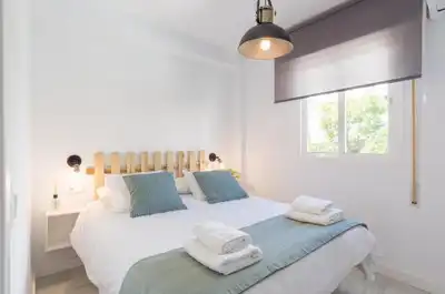 Habitación de Casa adosada en venta en Benalmádena con Aire acondicionado, Calefacción y Jardín privado