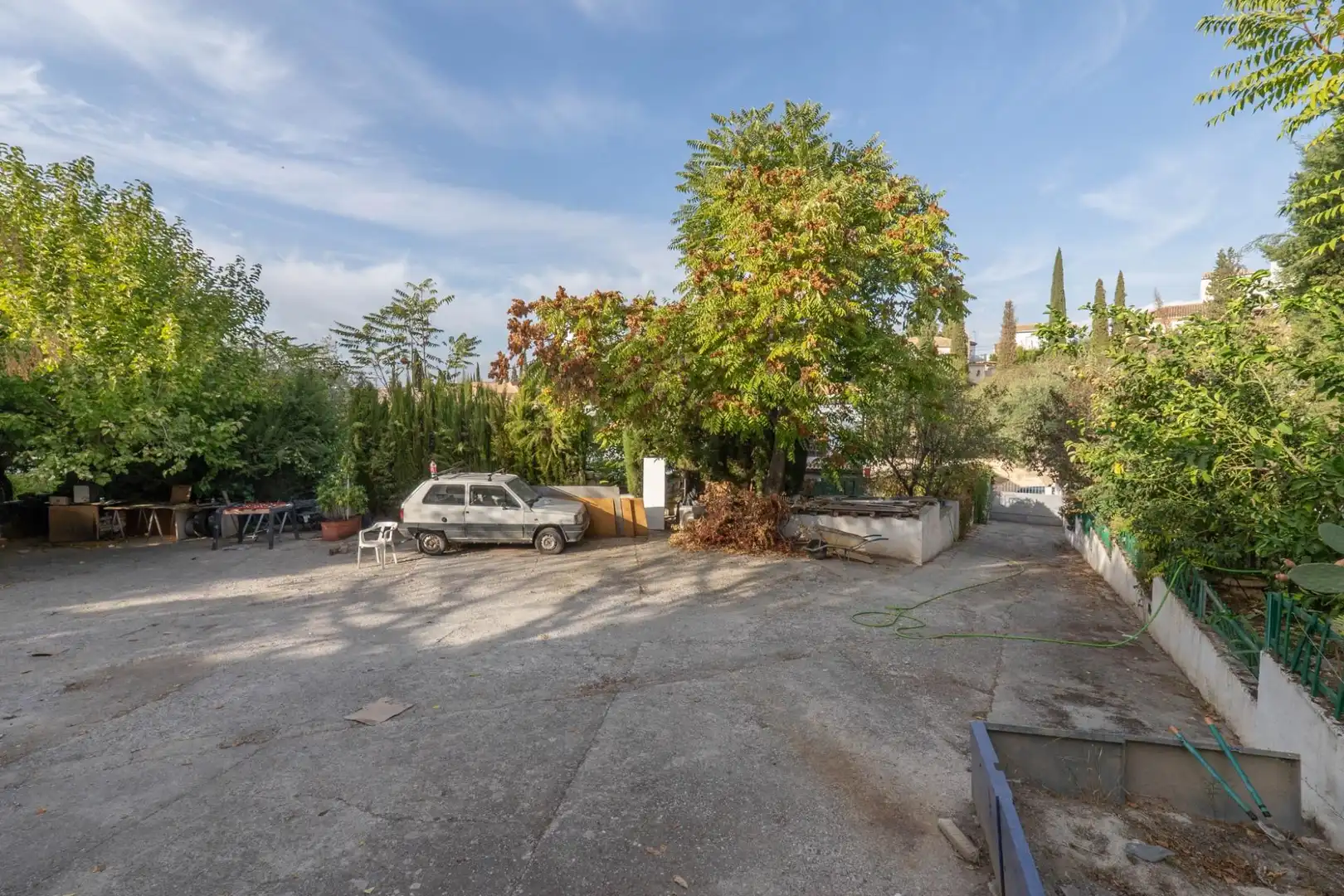 Aparcament de Casa o xalet en venda en La Zubia amb Calefacció, Jardí privat i Terrassa