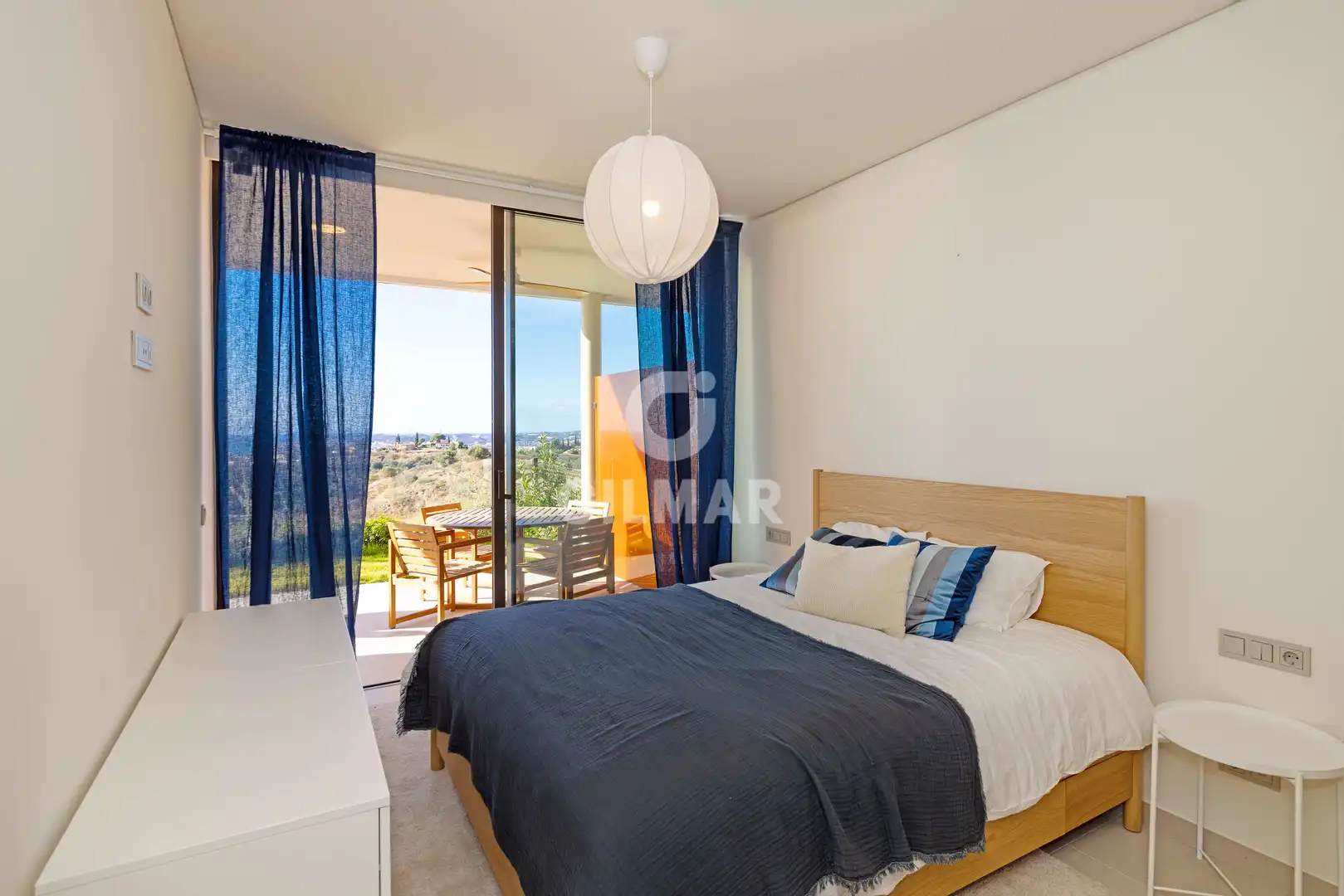 Schlafzimmer von Wohnungen zum Verkauf in Fuengirola mit Heizung, Privatgarten und Abstellraum
