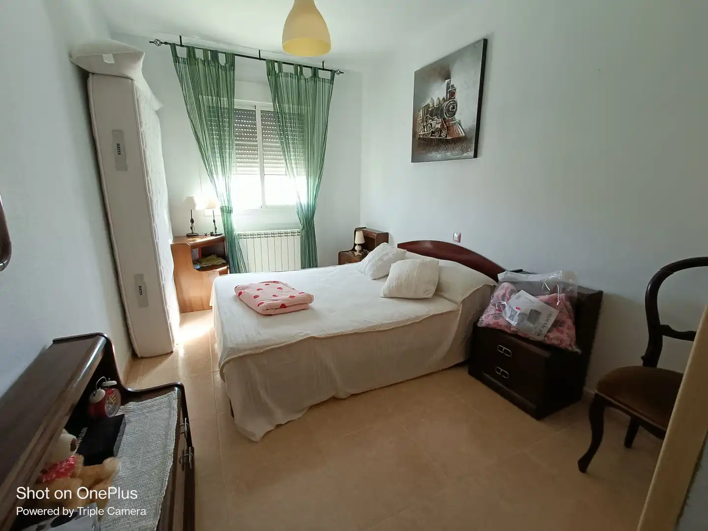 Habitación de Casa o chalet en venta en Burguillos de Toledo con Calefacción, Jardín privado y Amueblado