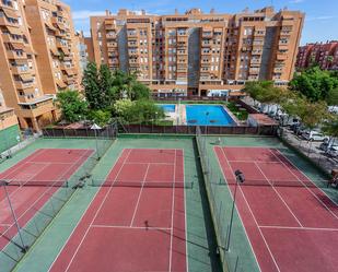 Swimming pool of Flat for sale in  Sevilla Capital  with Air Conditioner and Terrace