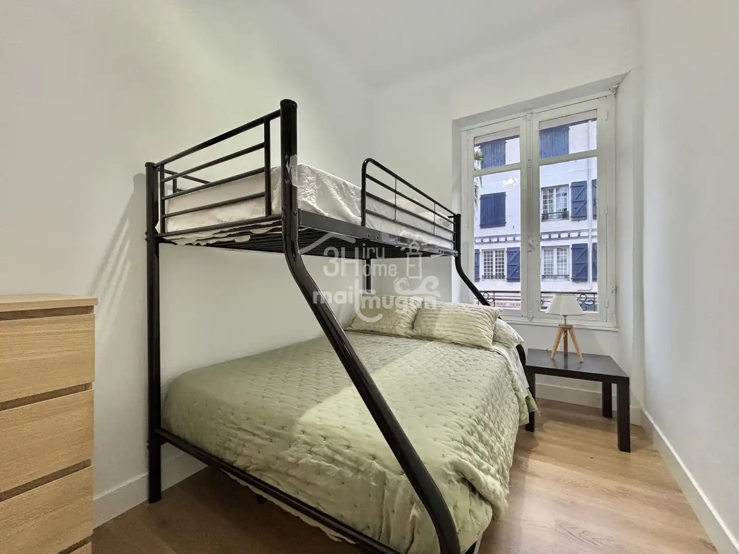 Bedroom of Flat for sale in Hendaye  with Storage room