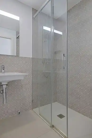 Baño de Ático en venta en Benalmádena con Aire acondicionado, Terraza y Trastero