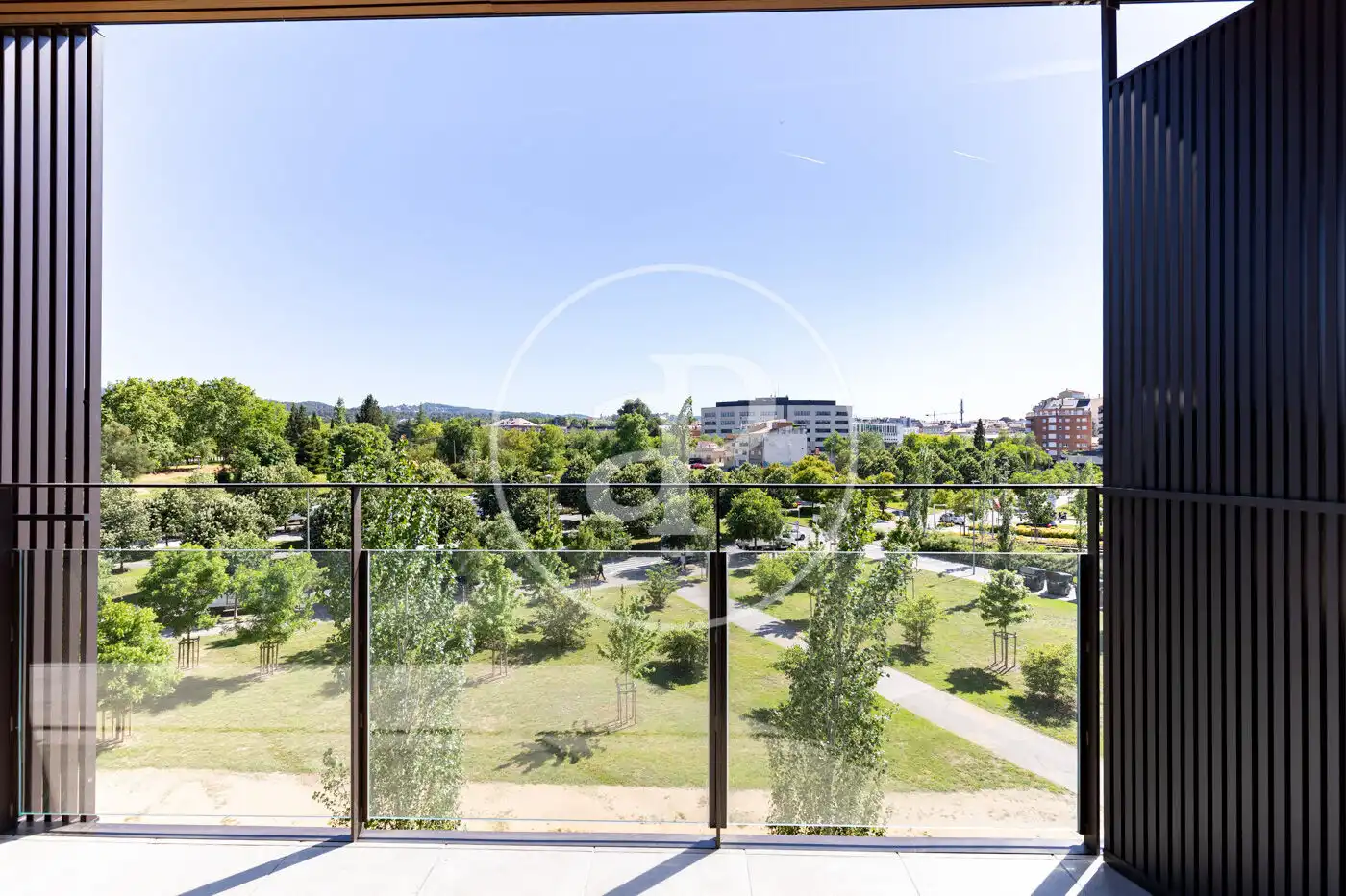 Terrasse von Wohnung zum Verkauf in Sant Cugat del Vallès mit Klimaanlage, Heizung und Balkon